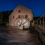 Hageland by night